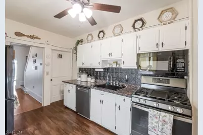 86 Summit Ave, Phillipsburg, NJ 08865 - Photo 13