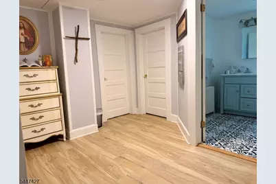 41 Hillside Ave, Dover, NJ 07801 - Photo 11