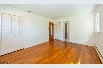 64 Sanford Dr, Randolph Township, NJ 07869 - Photo 19