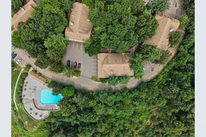 20 Foxwood Dr, Morris Plains, NJ 07950 - Photo 25