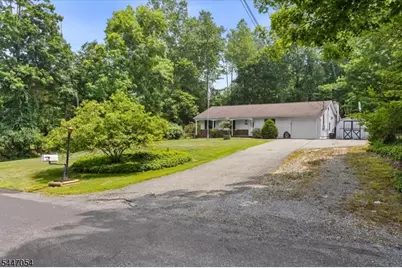 958 Cedar Dr, Stillwater Twp., NJ 07860 - Photo 3