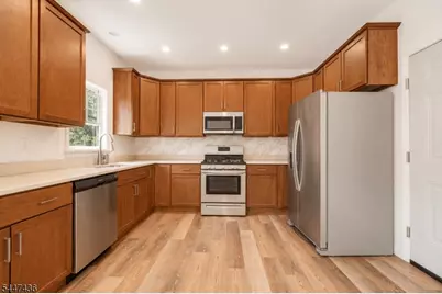 158 Woodland Ave, Ewing Township, NJ 08638 - Photo 9
