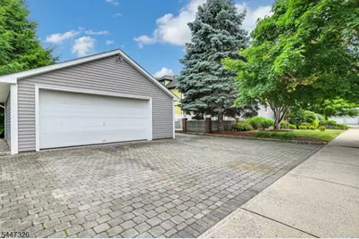 1 Buena Vista Ave, Hawthorne, NJ 07506 - Photo 29