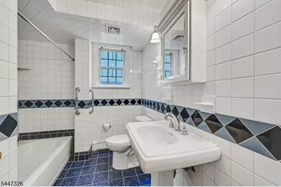1 Buena Vista Ave, Hawthorne, NJ 07506 - Photo 25