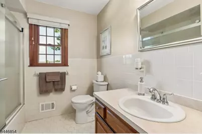 4 Van Loan Ave, Sayreville Boro, NJ 08872 - Photo 23