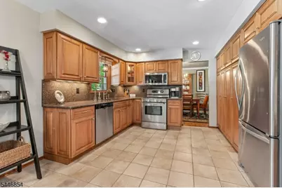 4 Van Loan Ave, Sayreville Boro, NJ 08872 - Photo 9