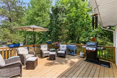965 Edgewood Dr, Stillwater Twp., NJ 07860 - Photo 29