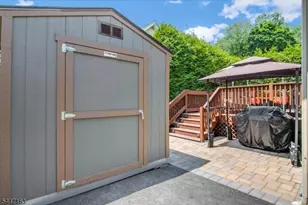 100 Mountain Ave, North Caldwell, NJ 07006 - Photo 25