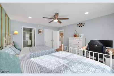 11 Wiley Ct, Parsippany, NJ 07950 - Photo 11