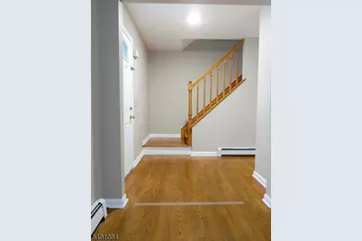 3 Teneyck Ave #B, Greenwood Lake, NY 10925 - Photo 3