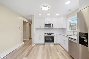 3 Teneyck Ave, Greenwood Lake, NY 10925 - Photo 11