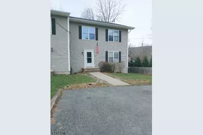 3 Teneyck Ave #B, Greenwood Lake, NY 10925 - Photo 1