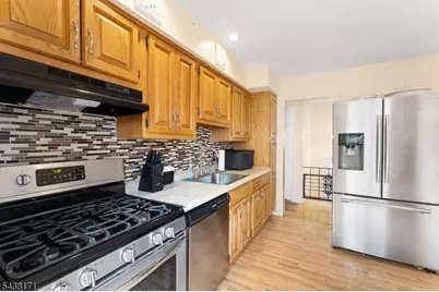 35 Saint Marys Dr, Roxbury Township, NJ 07876 - Photo 7