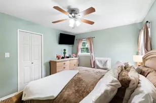 35 Saint Marys Dr, Roxbury Township, NJ 07876 - Photo 13