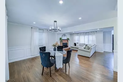 1915 Crescent Pkwy, Linden, NJ 07036 - Photo 17