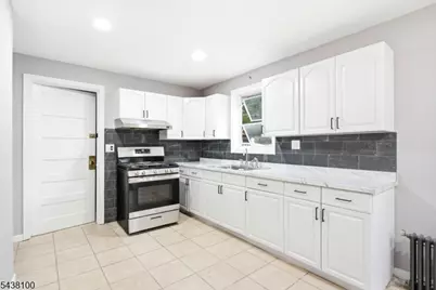 228 Duane St #1, Orange, NJ 07050 - Photo 13