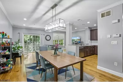 118 Donato Cir, Scotch Plains Township, NJ 07076 - Photo 9