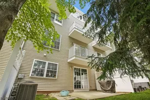 118 Donato Cir, Scotch Plains Township, NJ 07076 - Photo 29