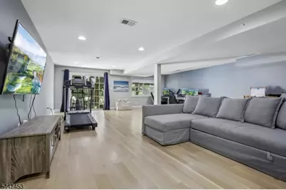 118 Donato Cir, Scotch Plains Township, NJ 07076 - Photo 25