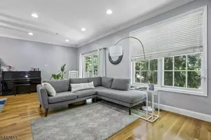 118 Donato Cir, Scotch Plains Township, NJ 07076 - Photo 3