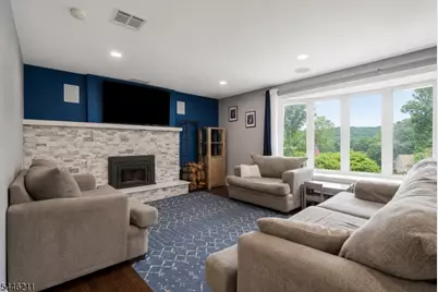 86 Minnisink Rd, Jefferson Township, NJ 07849 - Photo 13