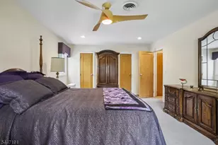 26 Almroth Dr, Wayne, NJ 07470 - Photo 19