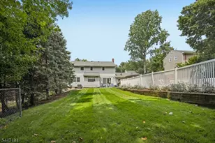 26 Almroth Dr, Wayne, NJ 07470 - Photo 33