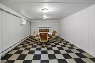 25 Lake Dr W, Wayne, NJ 07470 - Photo 31