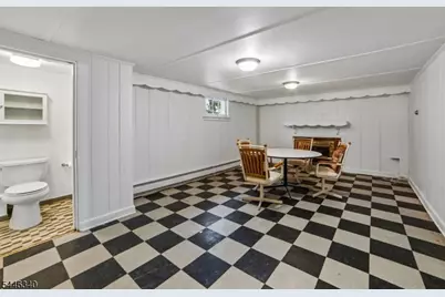 25 Lake Dr West, Wayne, NJ 07470 - Photo 33