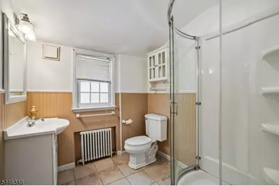 25 Lake Dr West, Wayne, NJ 07470 - Photo 23