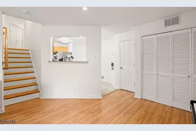203 Rip Van Dam Ct, Montgomery Township, NJ 08502 - Photo 7
