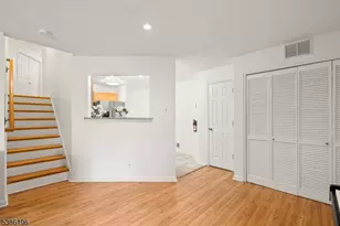 203 Rip Van Dam Ct, Montgomery Township, NJ 08502 - Photo 7