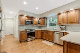 4 Peter Dr, Allamuchy Township, NJ 07840 - Photo 9