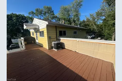 33 Harmon St, Lincoln Park, NJ 07035 - Photo 3