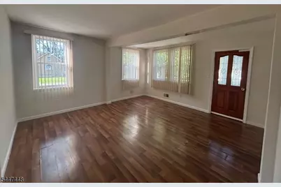 33 Harmon St, Lincoln Park, NJ 07035 - Photo 7