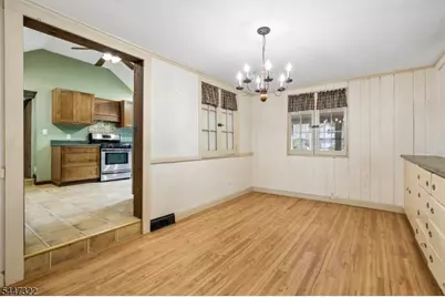 211 Wawayanda Rd, Vernon, NJ 07422 - Photo 17