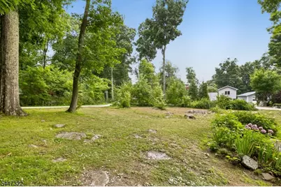 211 Wawayanda Rd, Vernon, NJ 07422 - Photo 35