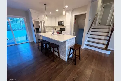10 Sunset Trl, Denville, NJ 07834 - Photo 3