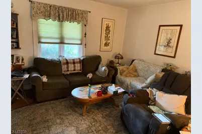 304 Goffle Rd, Hawthorne, NJ 07506 - Photo 3