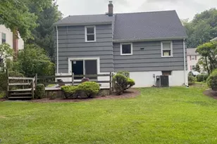 33 Longacre Dr, Livingston, NJ 07039 - Photo 43