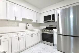 452 Marshall St, Elizabeth, NJ 07206 - Photo 3