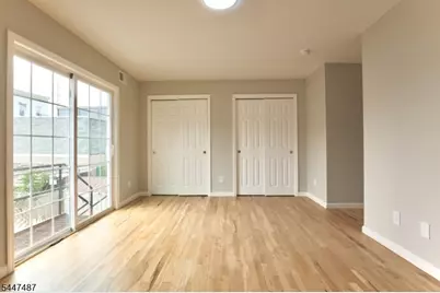 452 Marshall St, Elizabeth, NJ 07206 - Photo 13