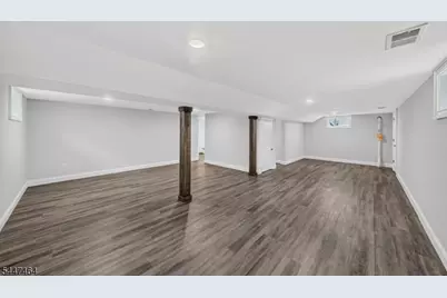 112 E 12th St, Linden, NJ 07036 - Photo 29