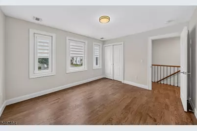 112 E 12th St, Linden, NJ 07036 - Photo 23