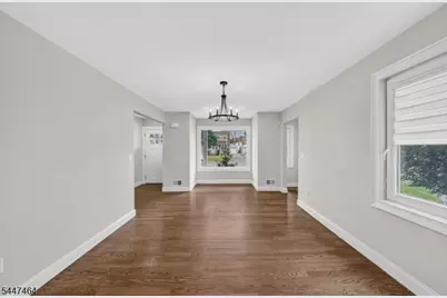 112 E 12th St, Linden, NJ 07036 - Photo 7