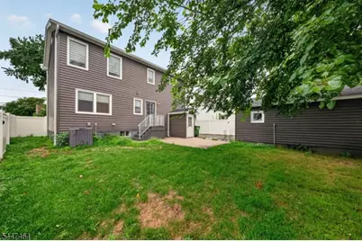 112 E 12th St, Linden, NJ 07036 - Photo 35