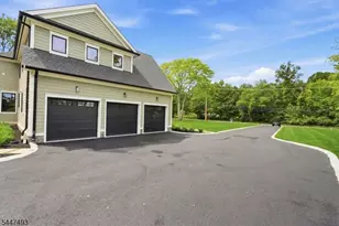 102 Liberty Corner Rd, Warren Township, NJ 07059 - Photo 5