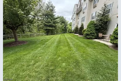 5409 Richmond Rd #409, West Milford, NJ 07480 - Photo 3