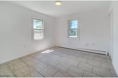 2900 Vauxhall Rd, Union Township, NJ 07088 - Photo 13