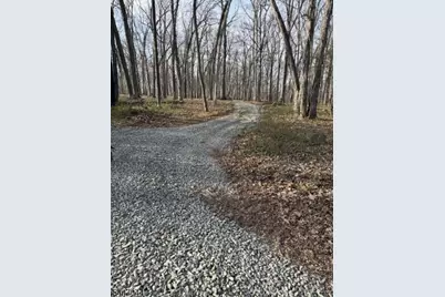 24 Shagbark Ln, Readington, NJ 08889 - Photo 5